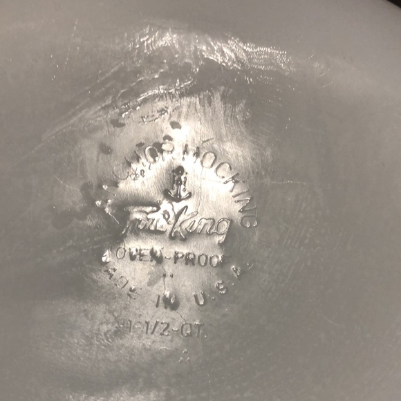 Anchor Hocking Fruit Harvest Fire King casserole bowl & lid - Picture 8 of 10